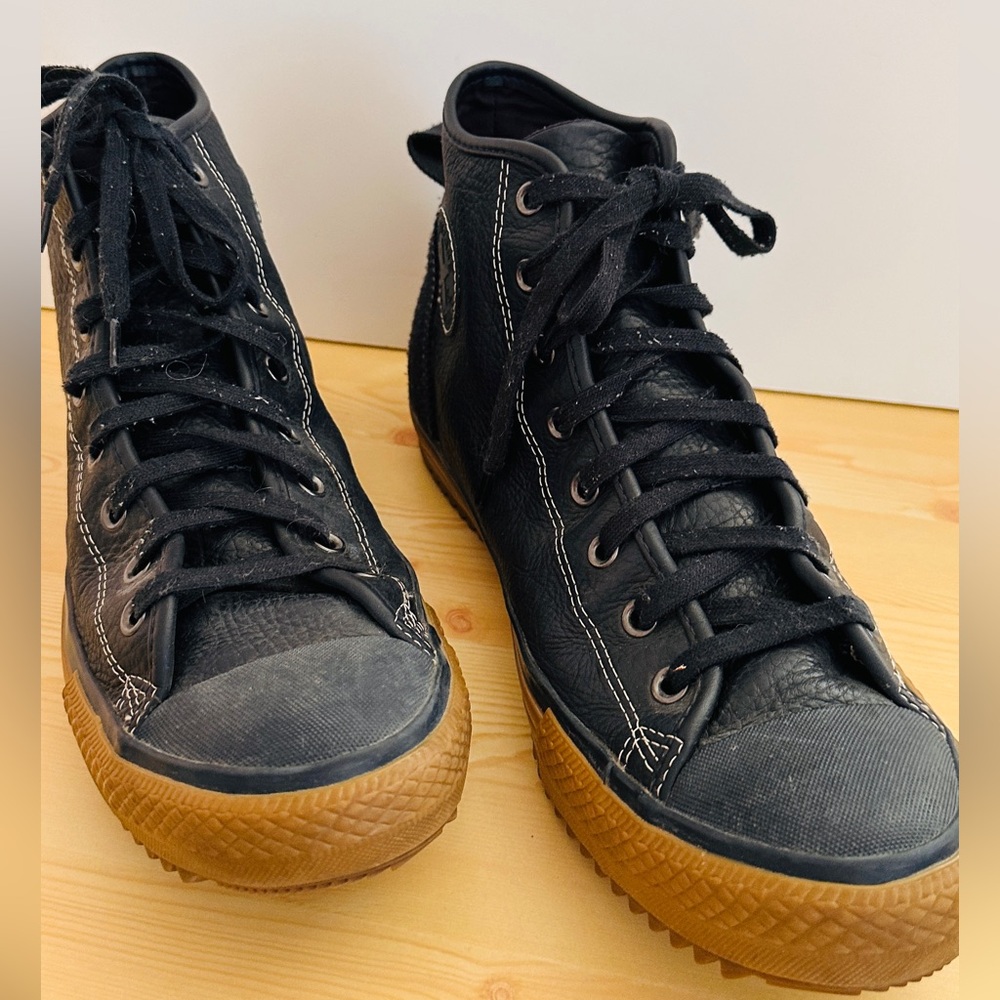 Converse All Star Navy Leather High-Top Athletic Shoes
